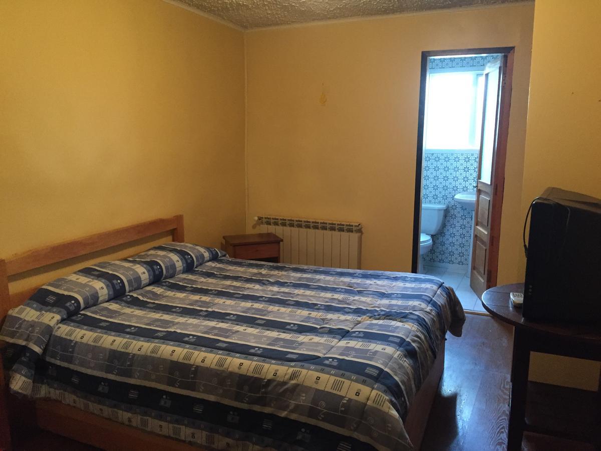 פואנטה ארנס Hostal Balmaceda מראה חיצוני תמונה